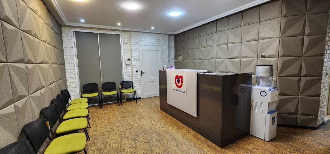 لیزر کیست مویی دکتر بابک ثابت