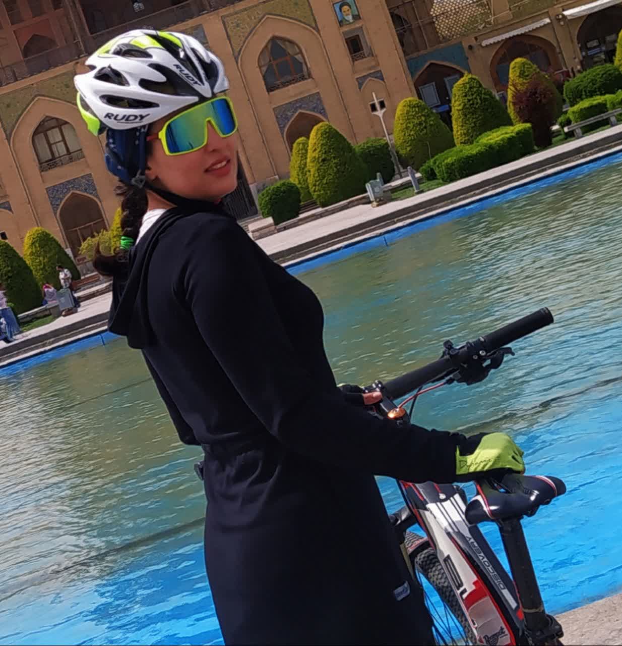 آموزش دوچرخه سواری بانوان وکودکان اصفهان