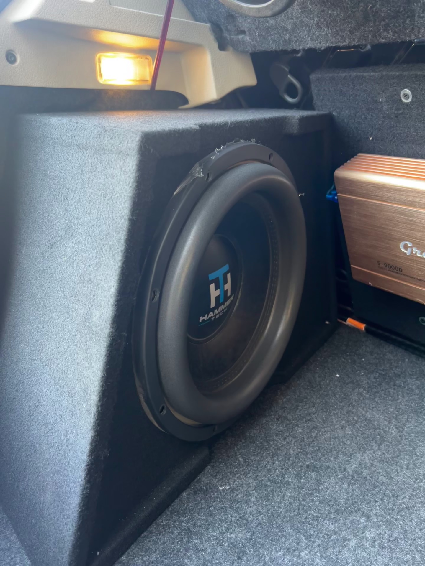 خدمات صوتی تصویری اتومبیل المپیک