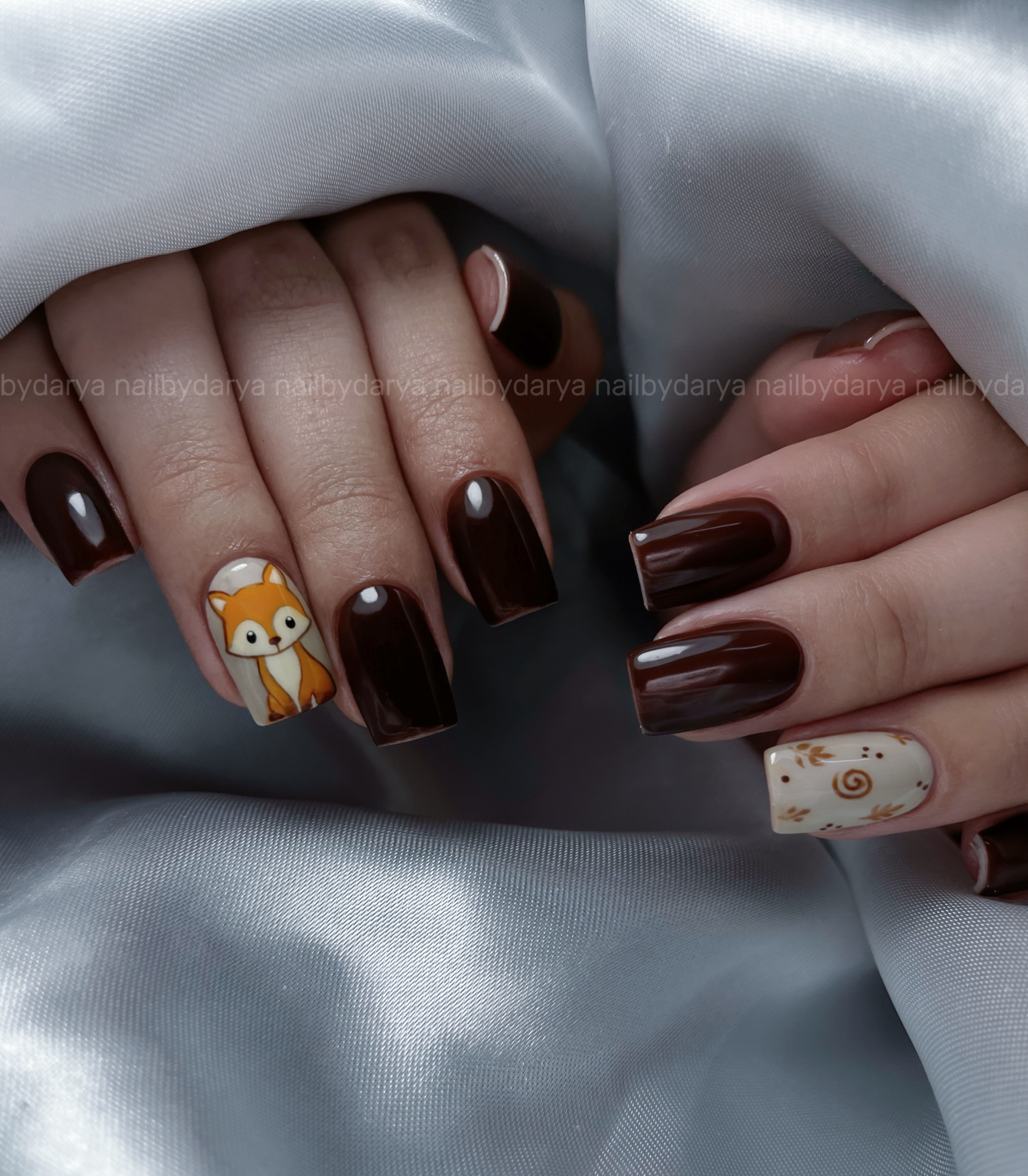 آموزش و خدمات تخصصی ناخن دریا تقی پور