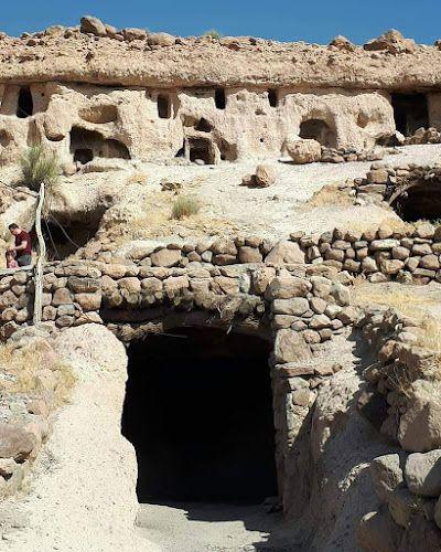 Maymand Stone House اقامتگاه خانه سنگی میمند