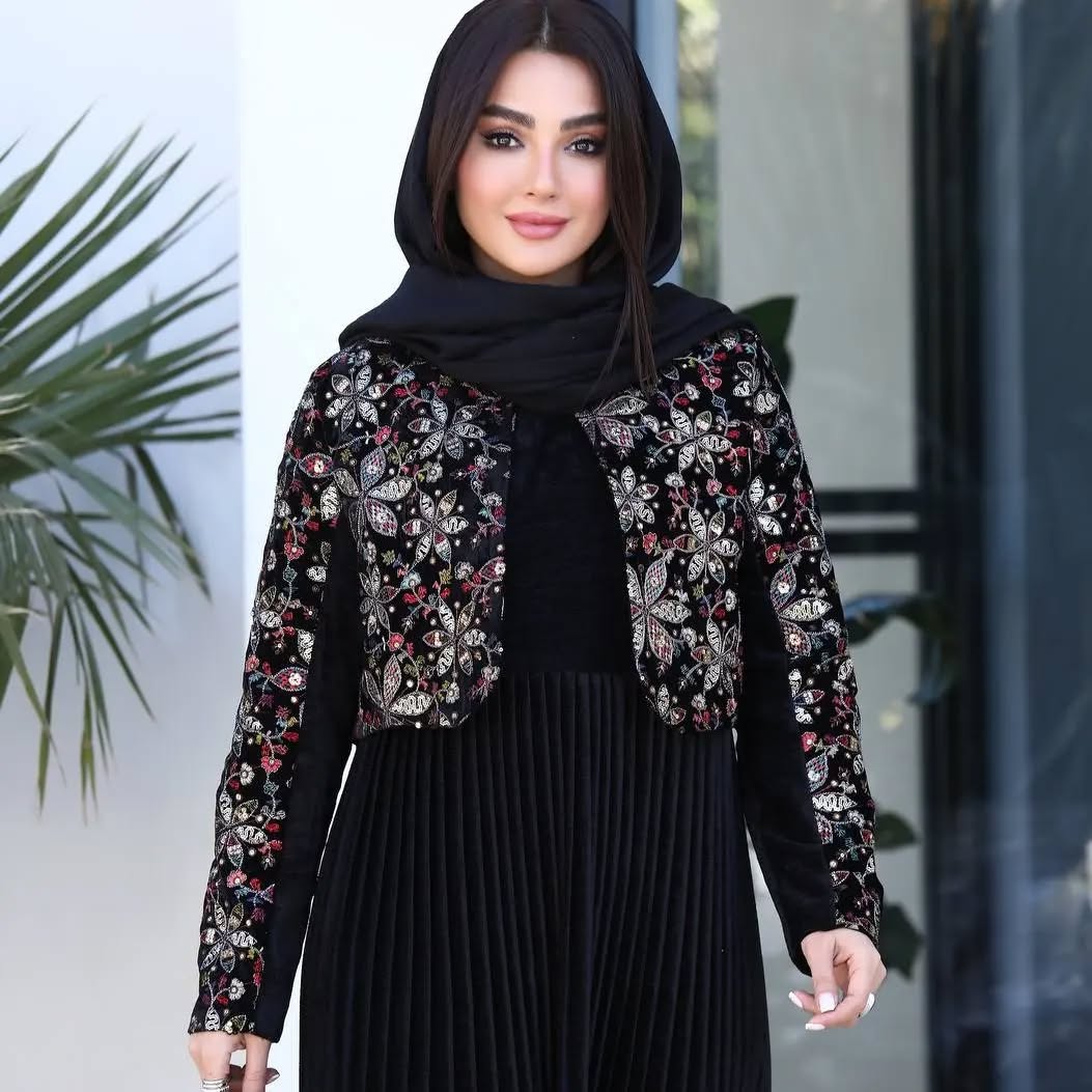 پخش انواع مانتو و پالتو نایس