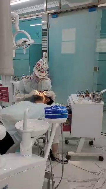 فاطمه افشار