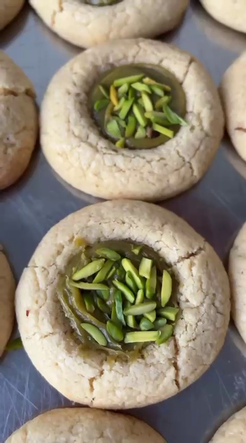 فروشگاه قهوه و شکلات بامداد