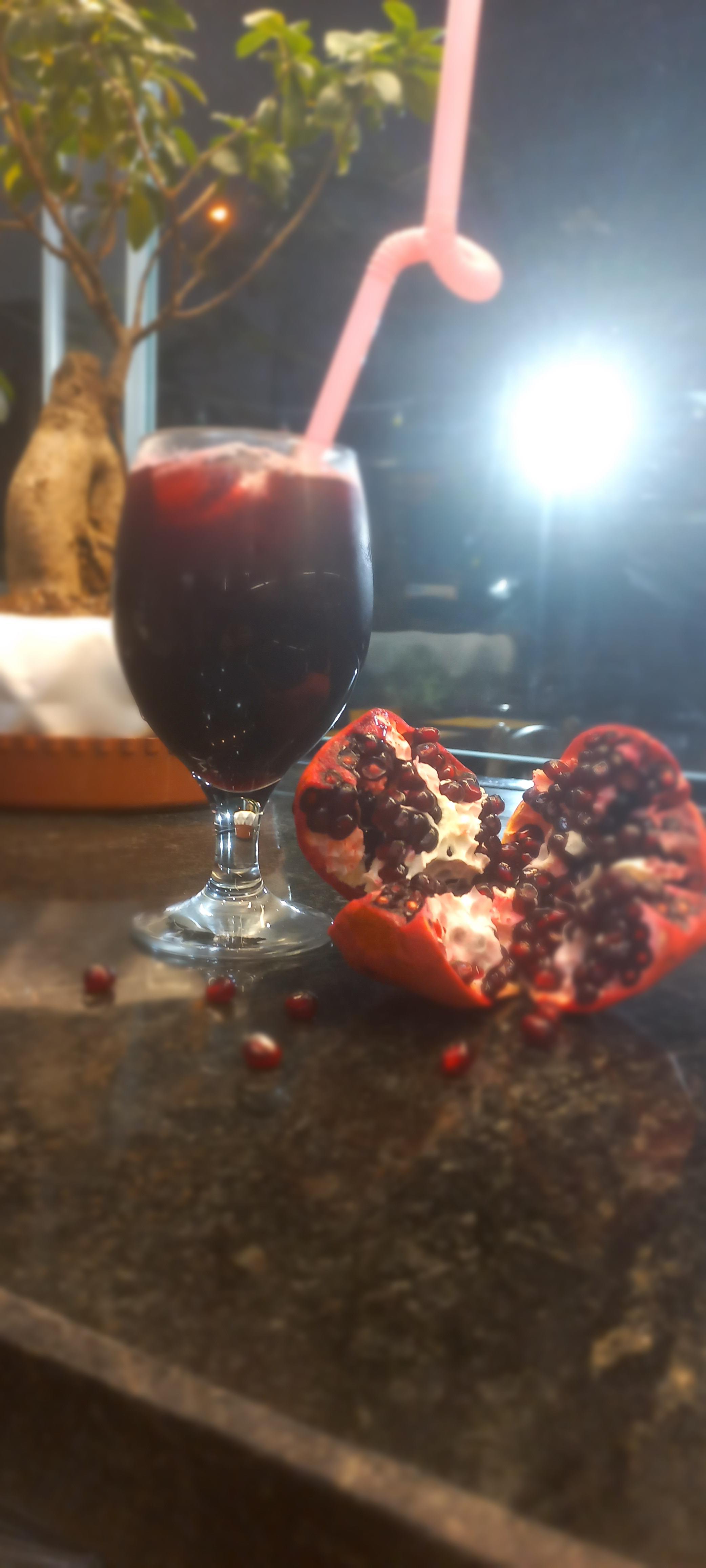 الی فود کافه