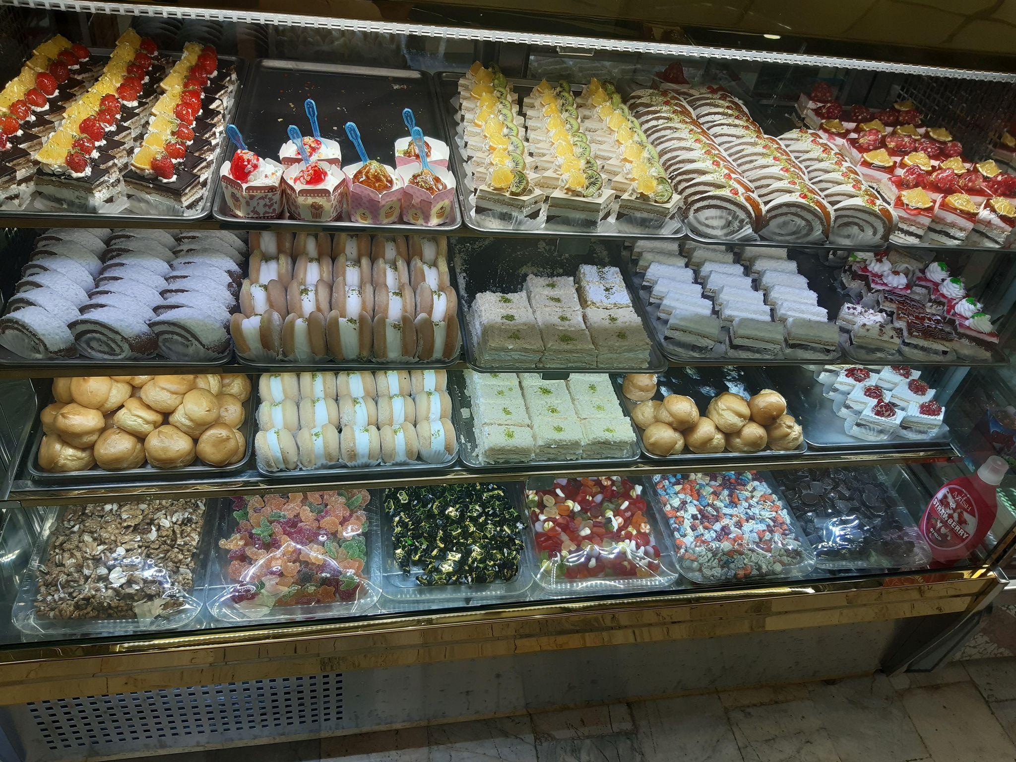 شیرینی سرای ولیعصر