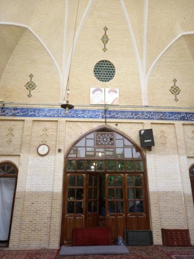 مسجد آقا