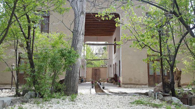 اقامتگاه کوشک آقا محمد