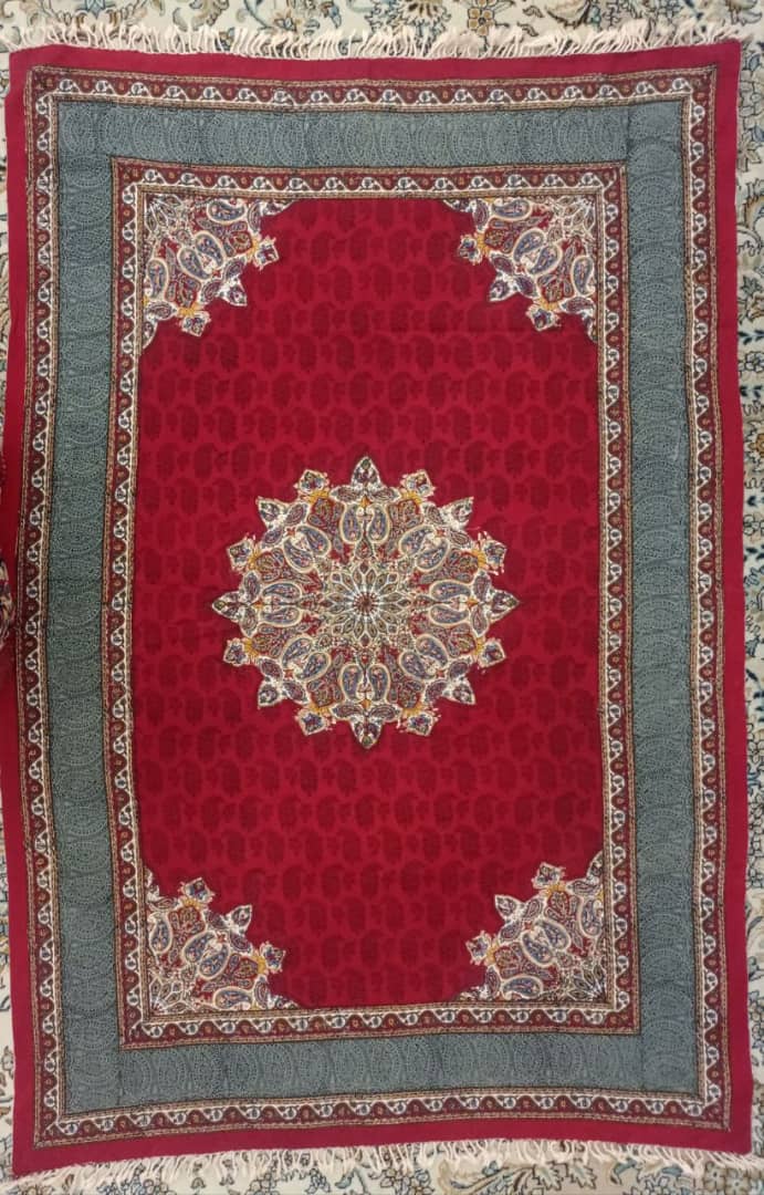 فروشگاه صنایع دستی دهناز