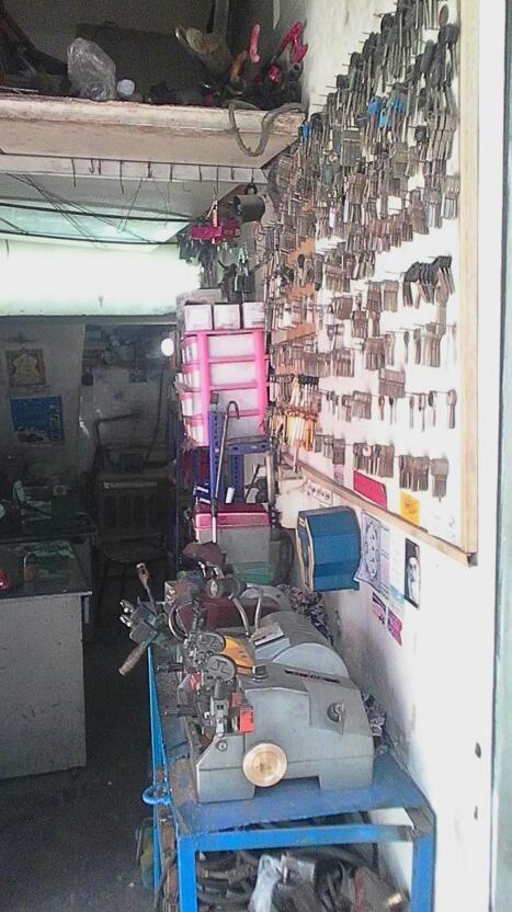 کلید سازی شبانه روزی مهرداد