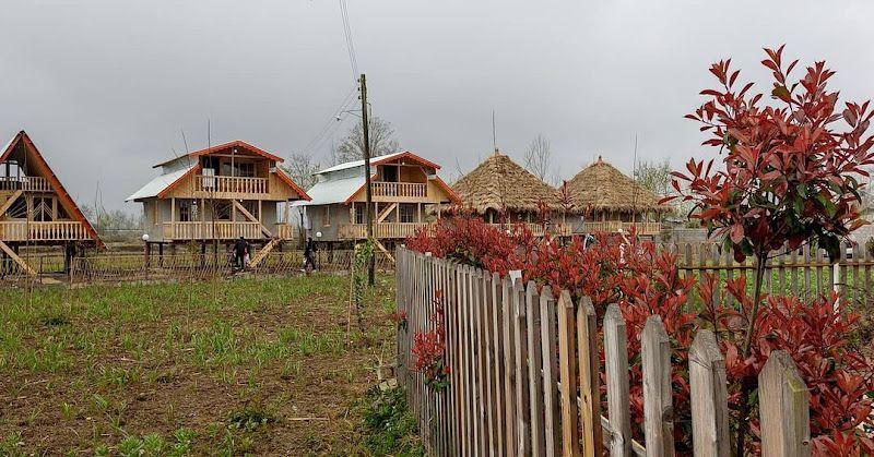 بوم‌گردی باغ ریحان