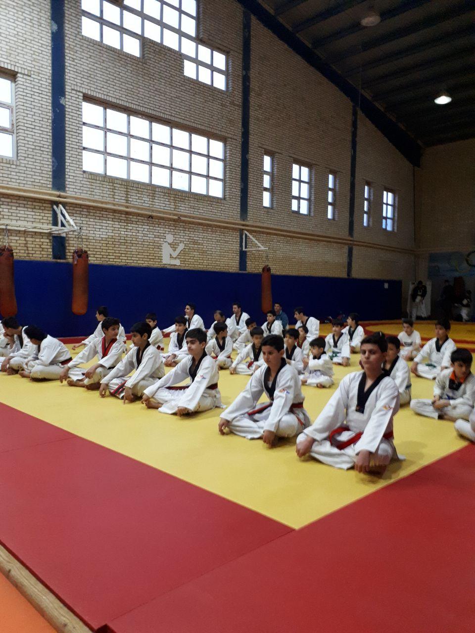 باشگاه دفاع شخصی استاد بهروز زندی