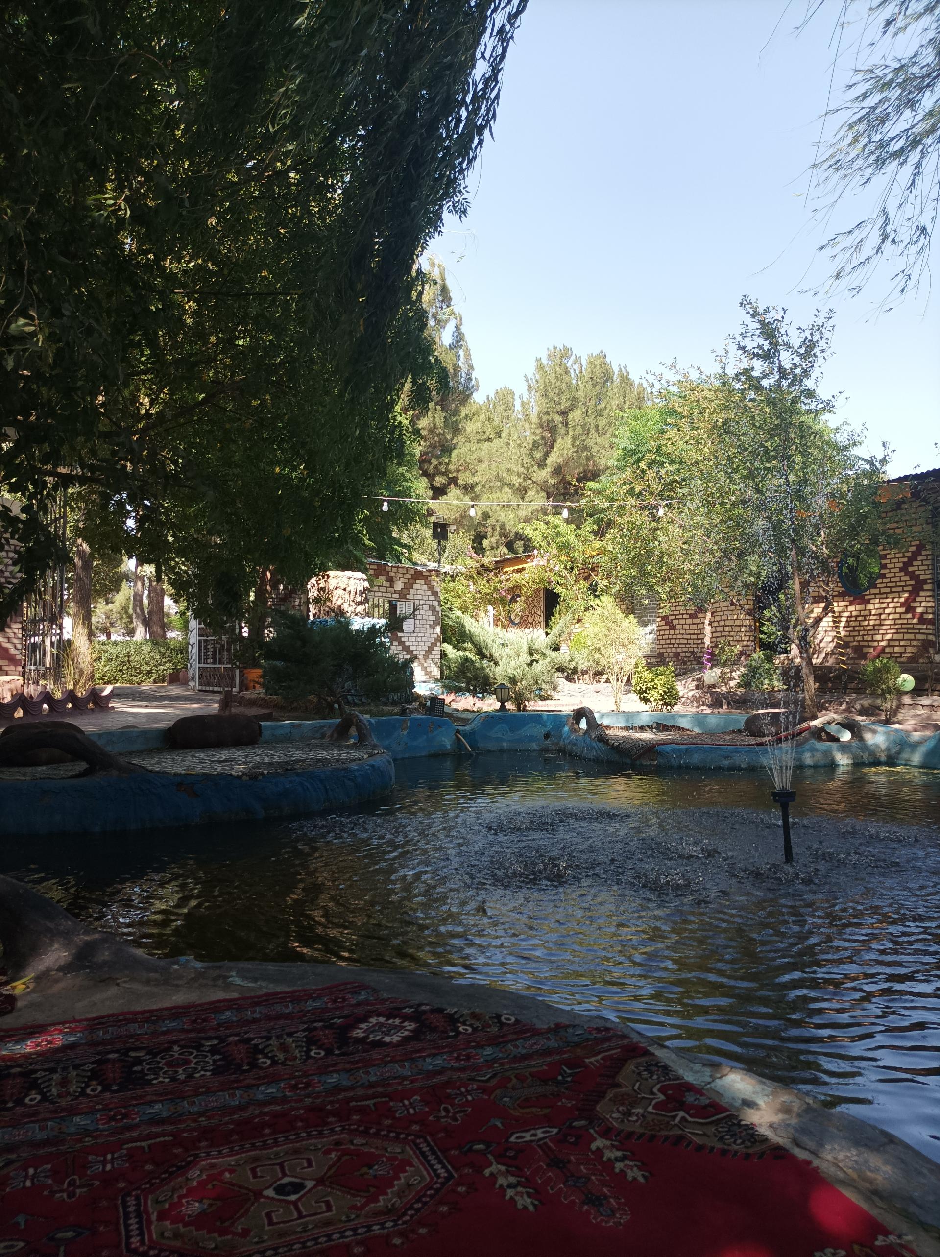 باغسرای سیمرغ
