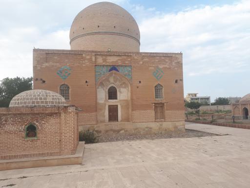 مقبره شیخ جبرائیل