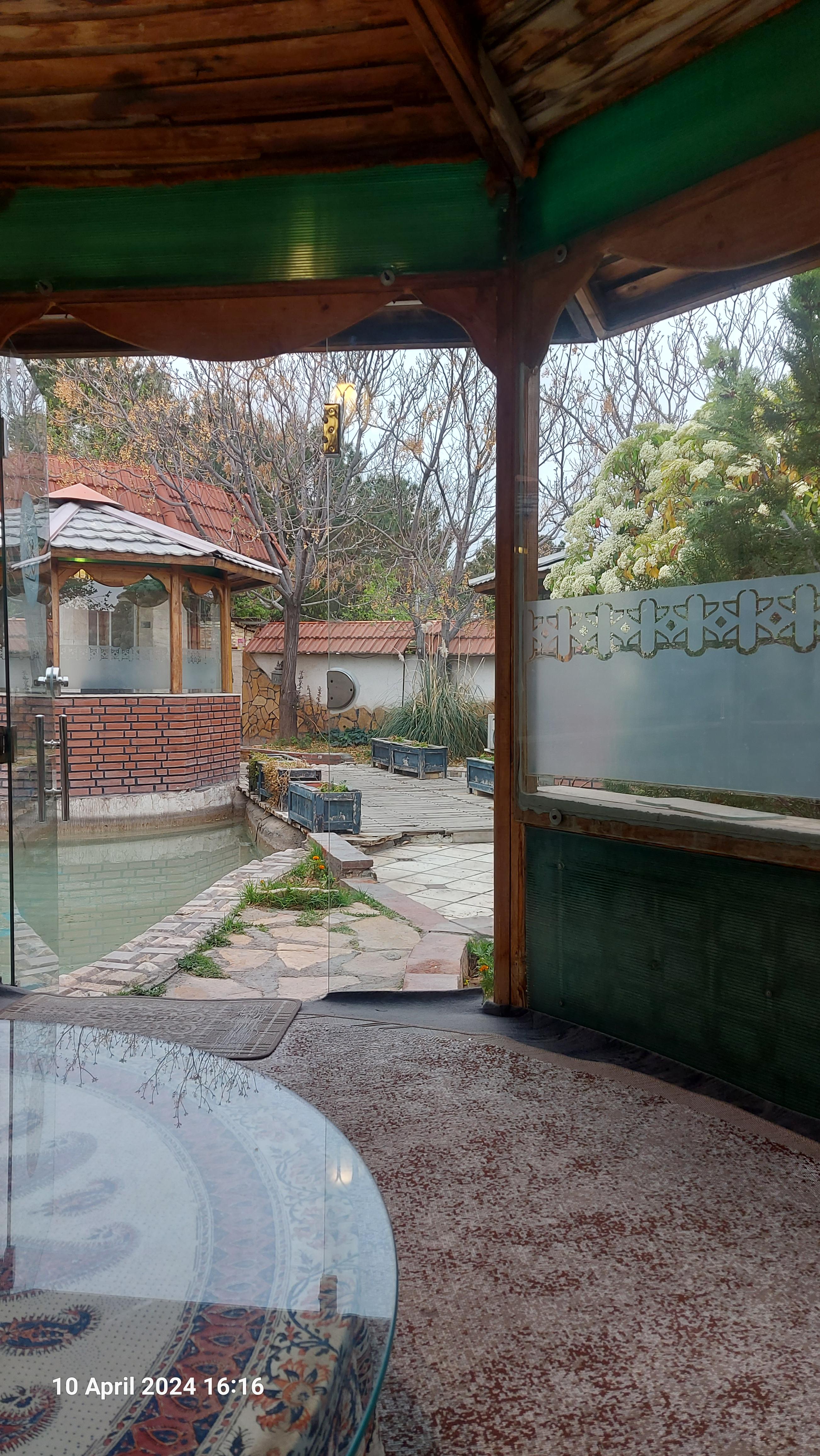 کافی شاپ ترنج