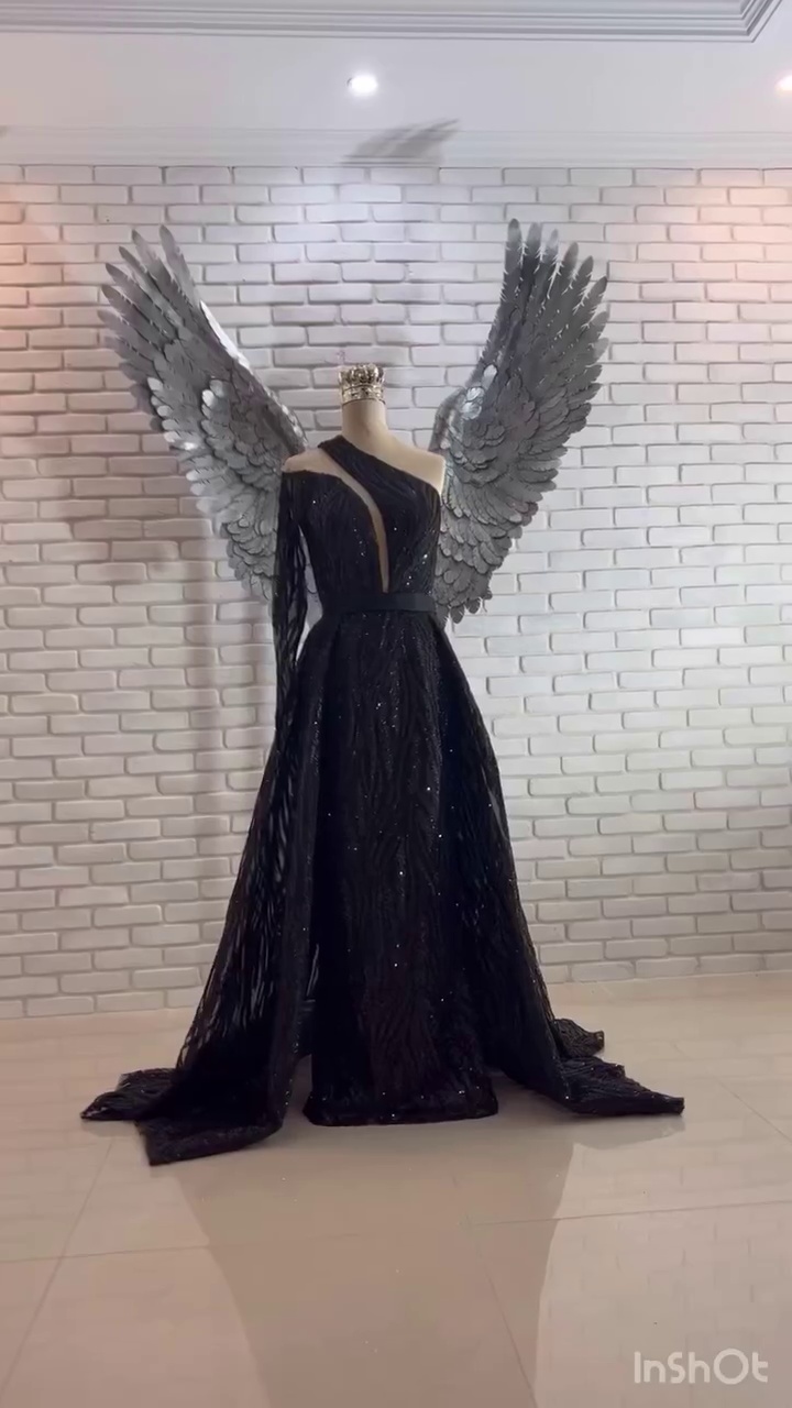 مزون لباس عروس و مجلسی مروارید