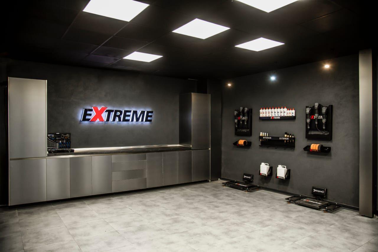 خدمات خودرویی و آکادمی آموزشی ستاک سنتر