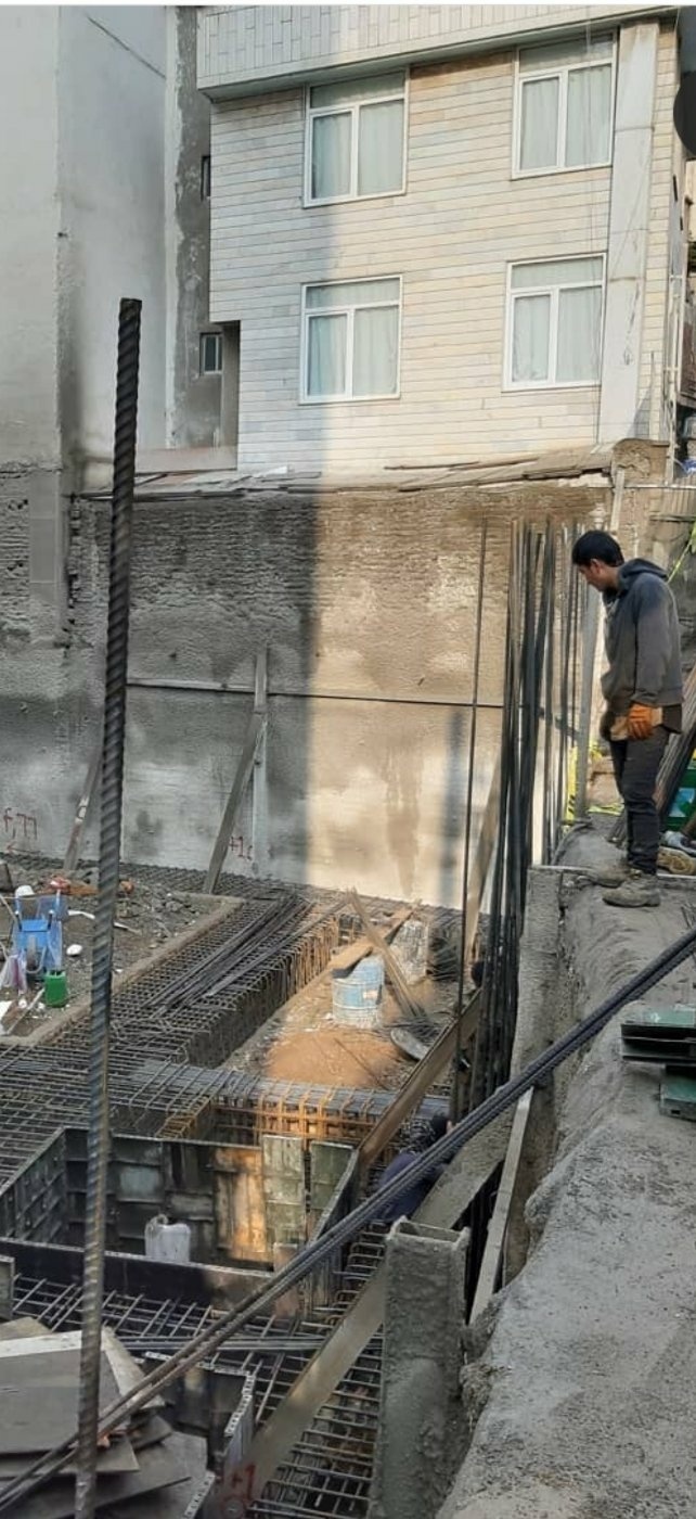 مصطفی امیدی