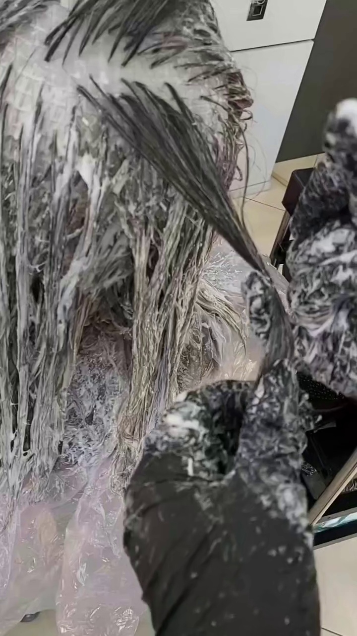 سالن زیبایی شیرین