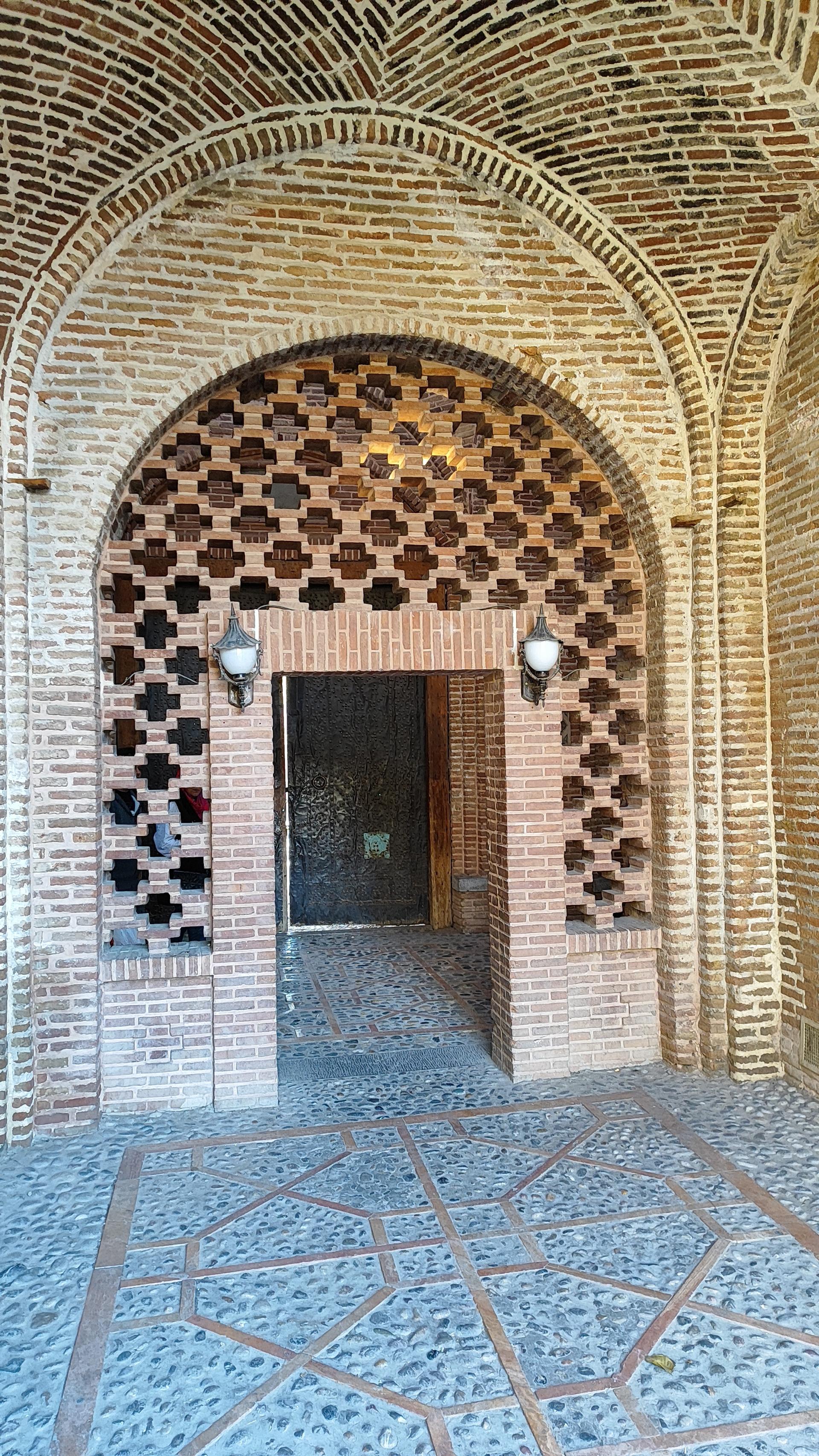 مسجد و مدرسه سردار قزوین