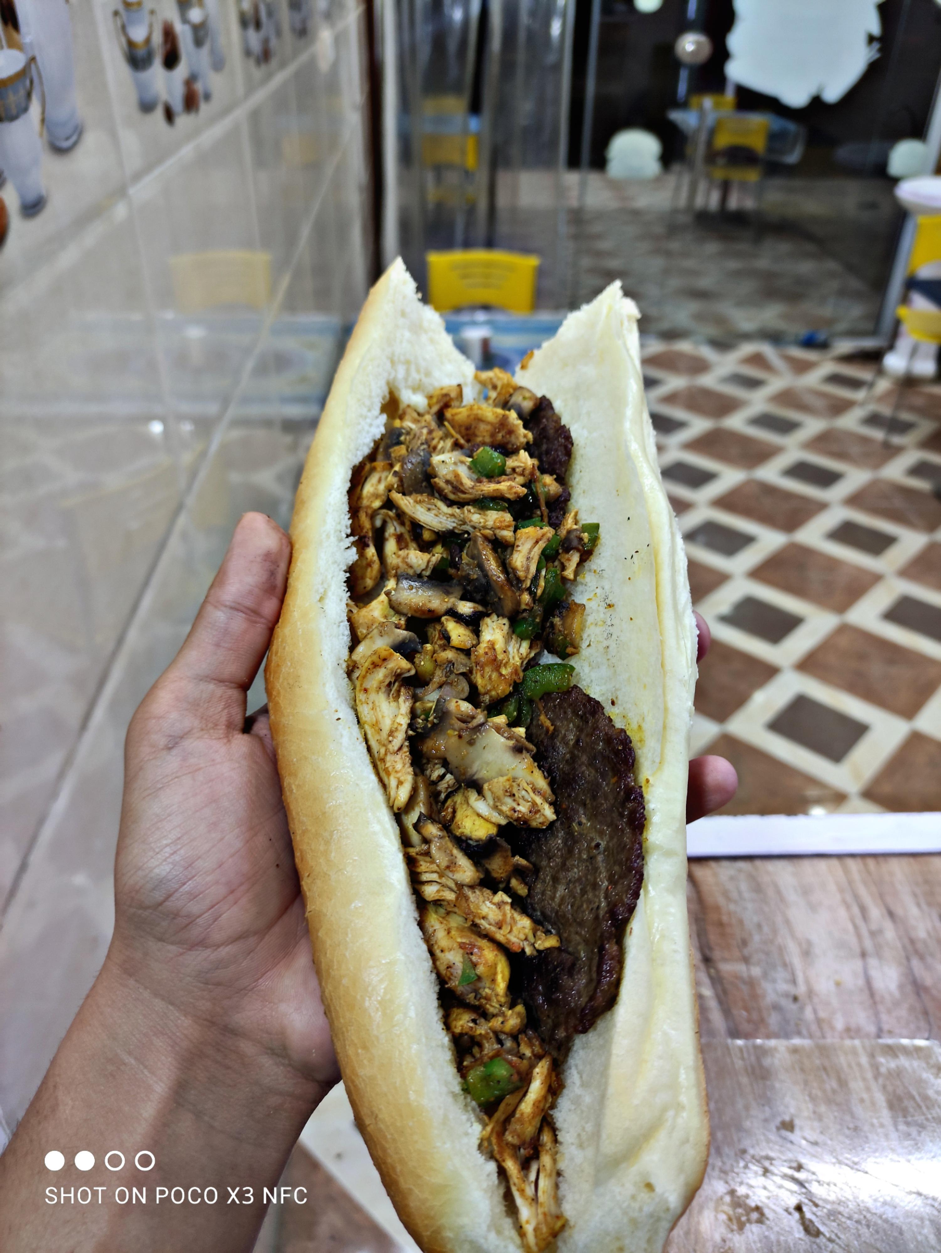 فست فود سلومی