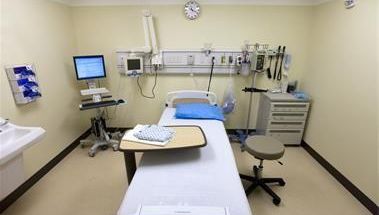 دکتر نسترن اشعریین