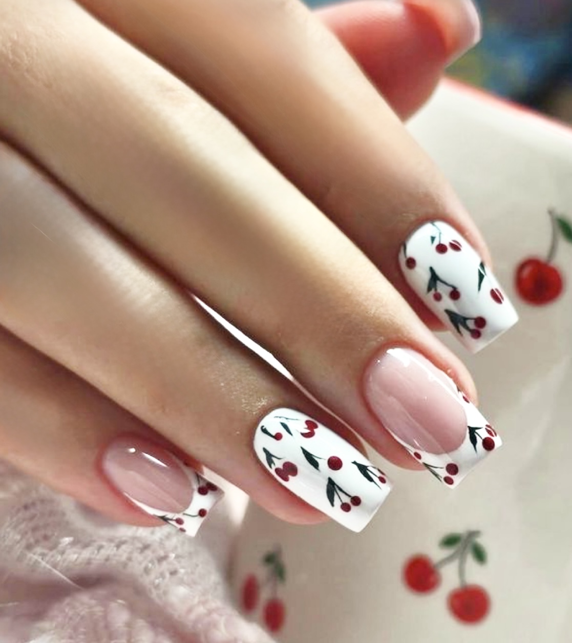 مرکزناخن سمیرا (مراجعه اول لاک رایگان 🥰