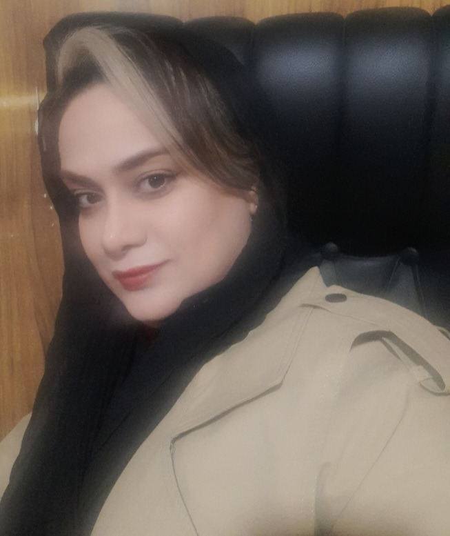 وکیل پایه یک دادگستری آرزوفرزین پور