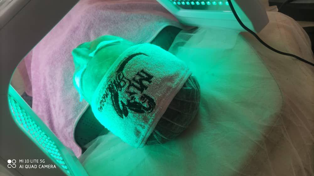 کلینیک لیزر و پوست مو زیبایی رخ فردا