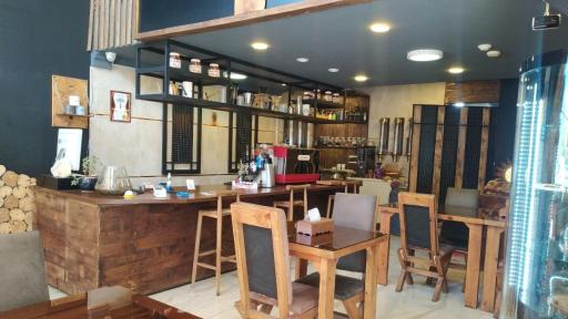 کافه بستنی نیتروژنی