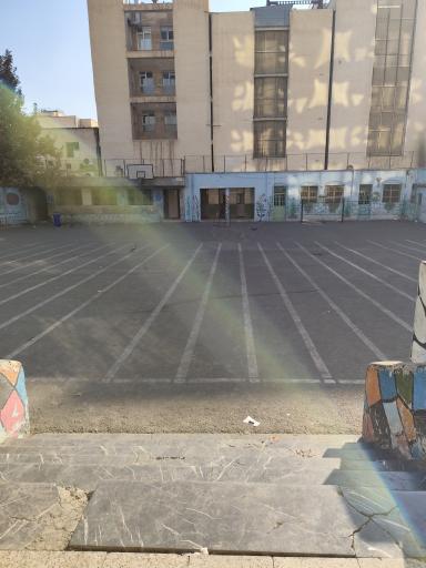 مدرسه پسرانه شهید باهنر