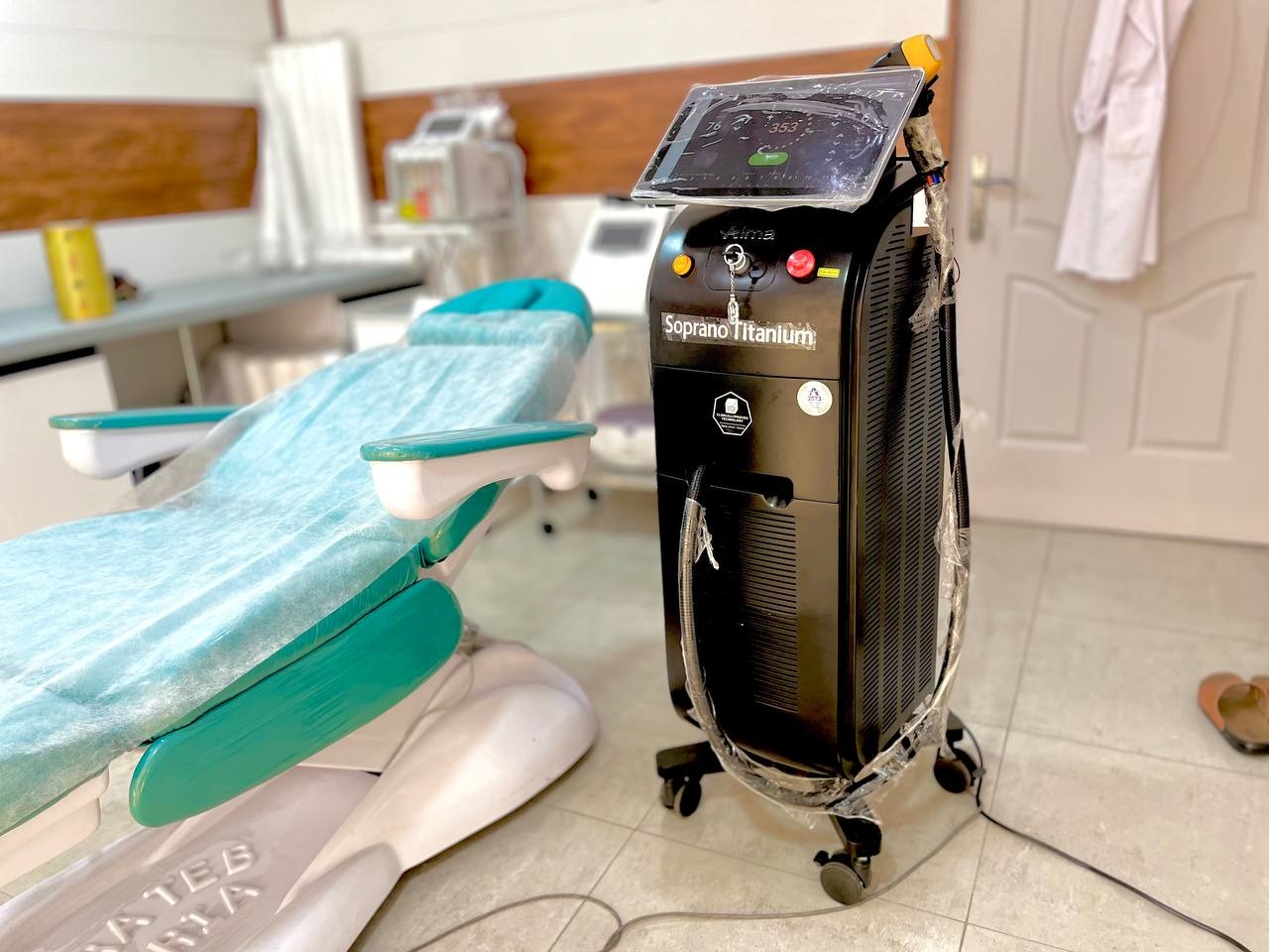 کلینیک لیزر مو زائد شایراد