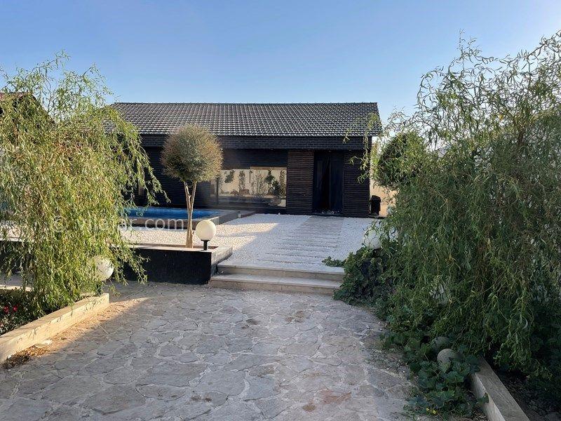 ویلا با استخر روباز نزدیک مشهد