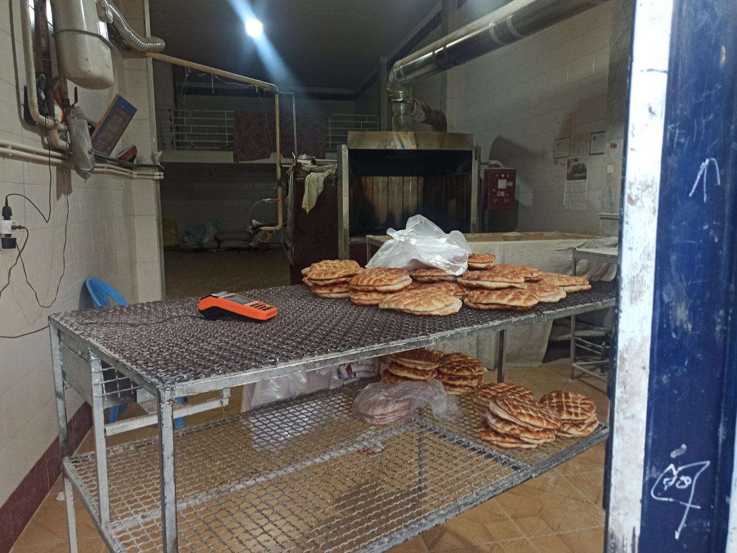 نانوایی لواش الله‌مرای یه چاو