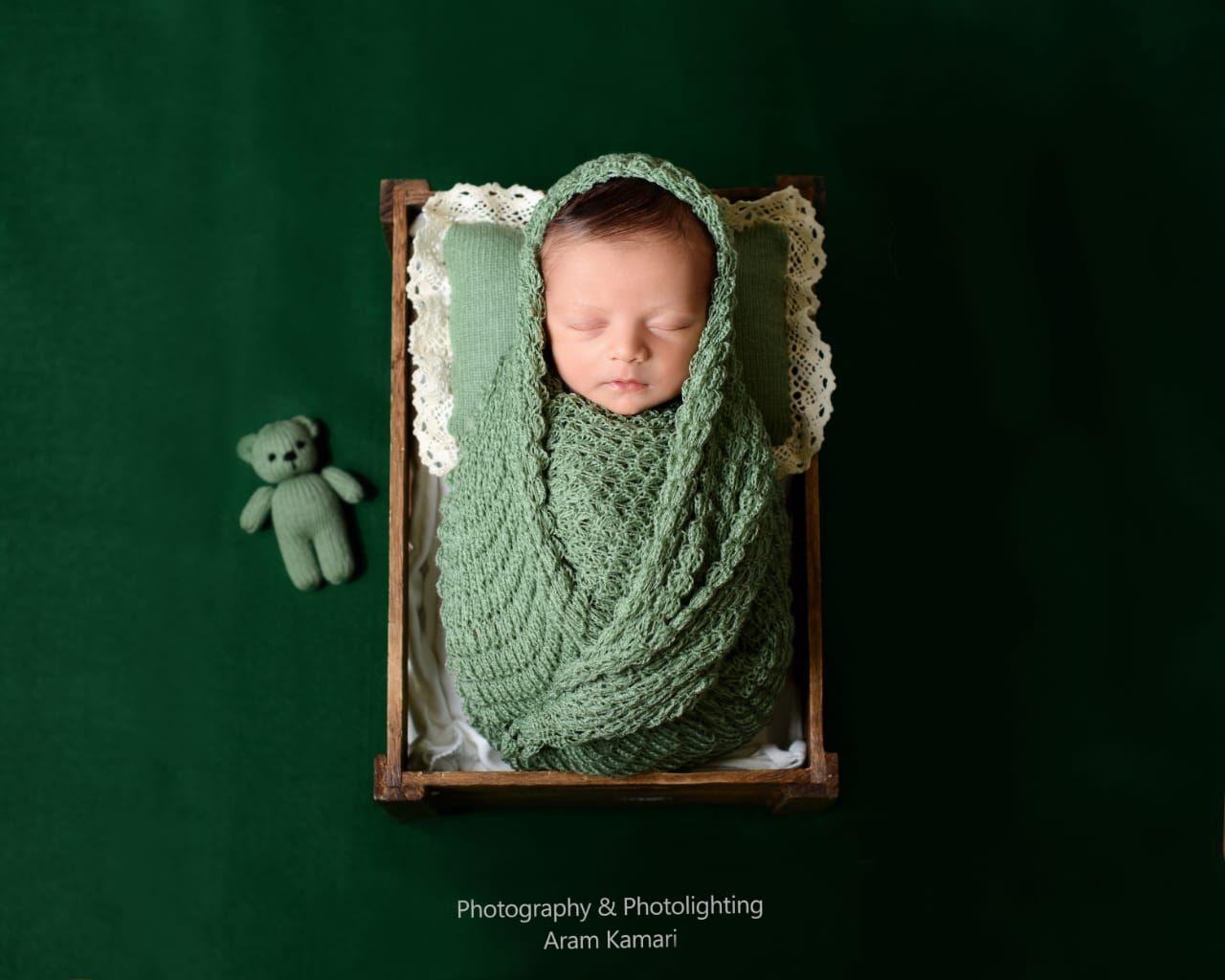 آتلیه عکاسی تخصصی کودک و بارداری آرام
