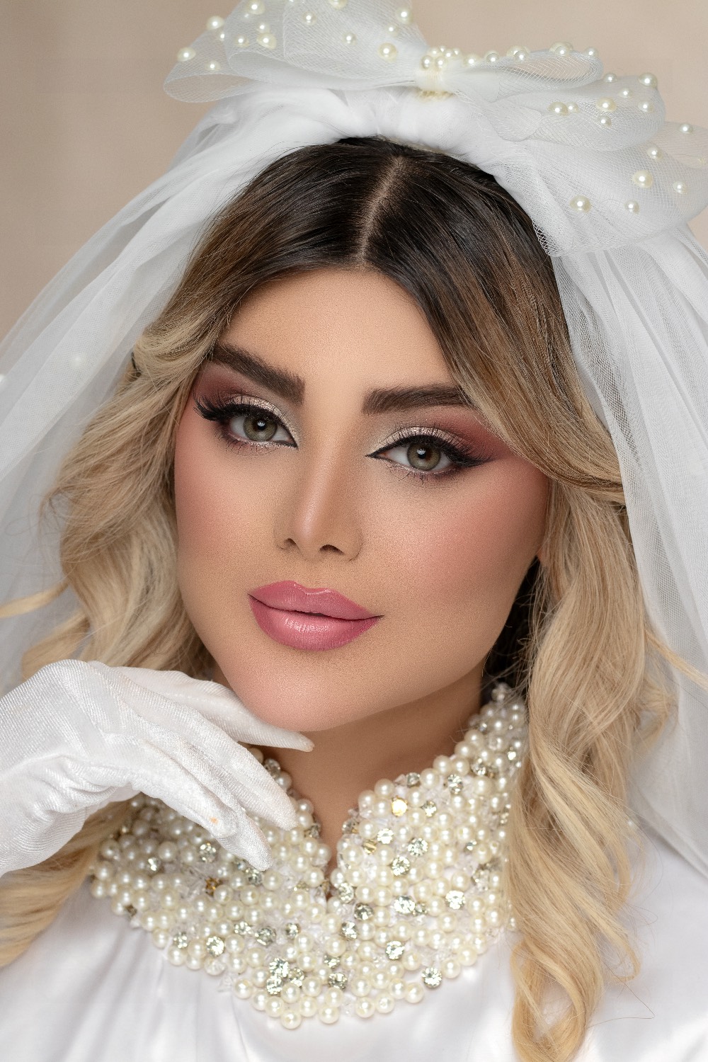 سالن زیبایی و آموزشی مبارکی