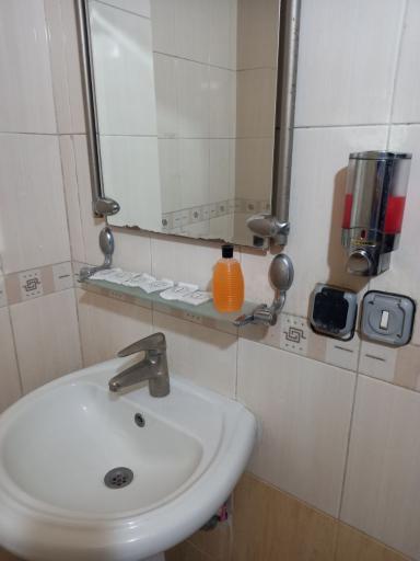 هتل آپارتمان رشدیه