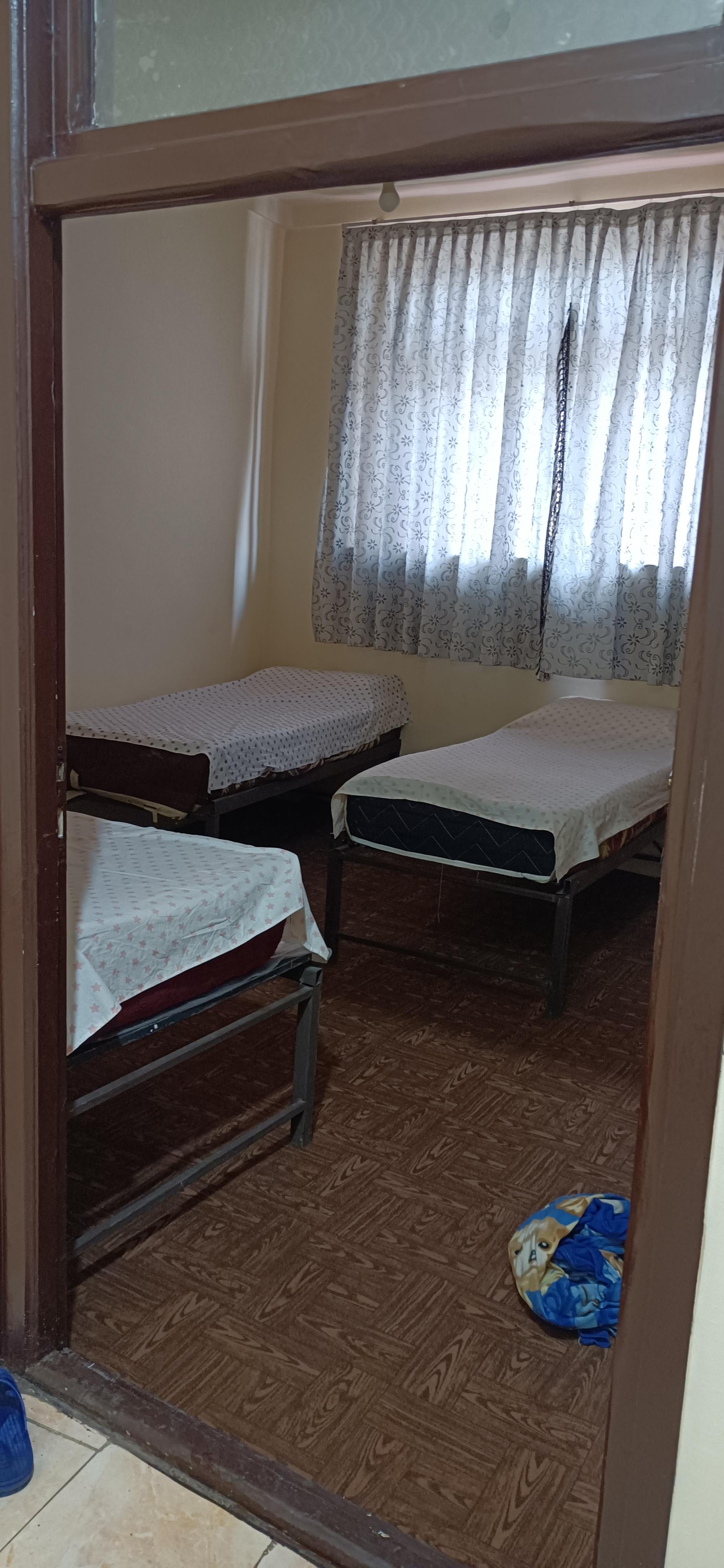 مسافرخانه گلستان