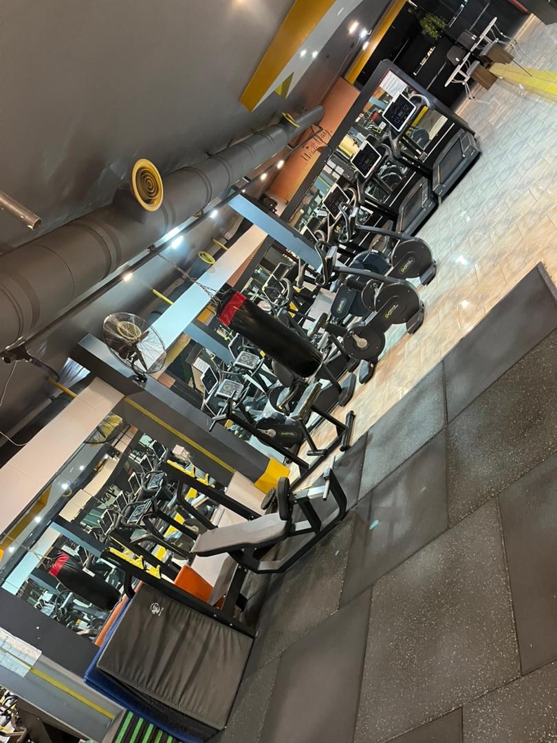 باشگاه ورزشی بانوان وستا