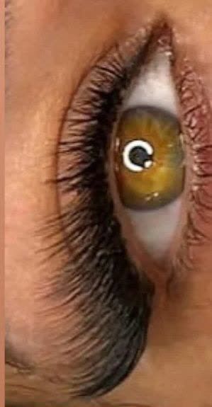 آموزش و انجام خدمات اکستنشن مژه،کاشت