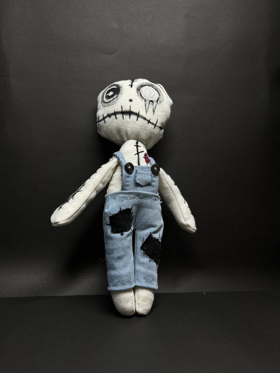 عروسک عجیب غریب