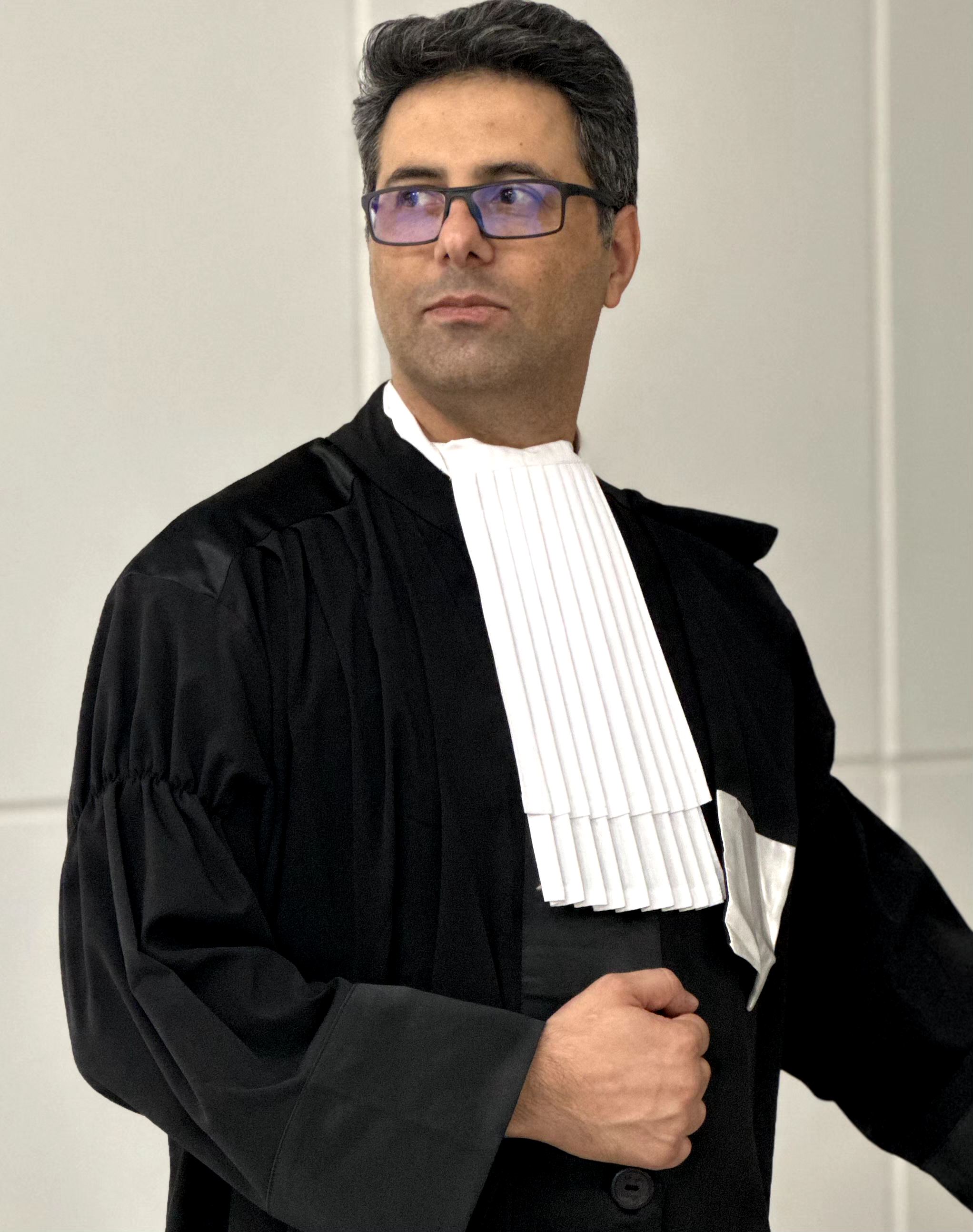وکیل