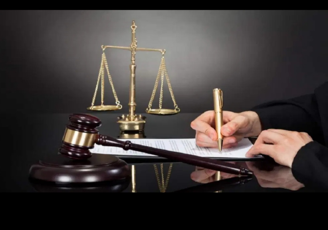 ابوالفضل علی مددی وکیل دادگستری