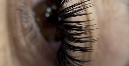 سالن تخصصی اکستنشن مژه پاز (PAZ)