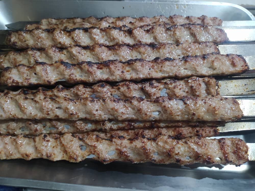 کافه رستوران وحید کباب چی