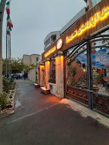 Parsi Apartment Hotel