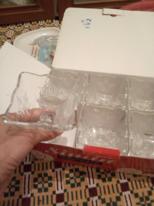 فروش انواع ظروف و وسایل دست دوم