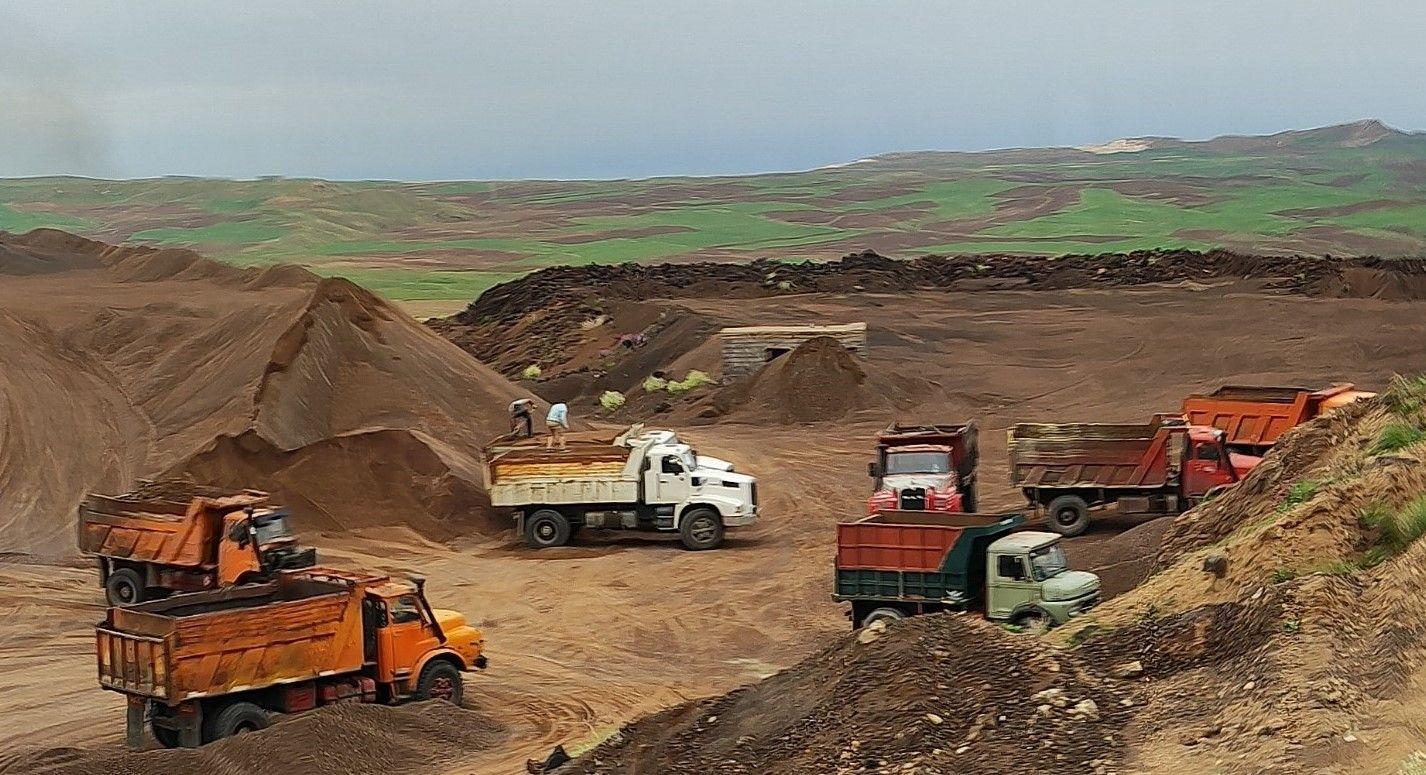 پوکه معدنی قروه