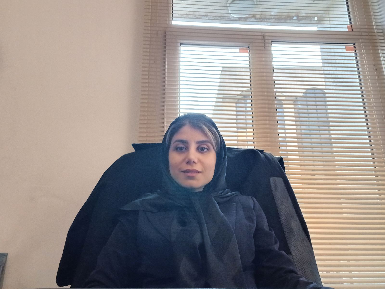 وکیل پایه یک دادگستری