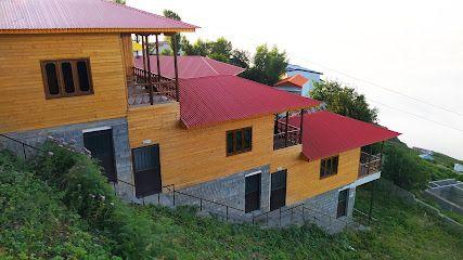 کلبه چوبی سمیعا